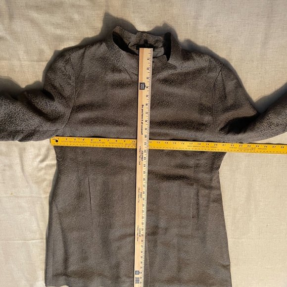 Eileen Fisher Womens Button Blazer Kimono Long Coat Gray Textured Print Sz Large - Picture 8 of 9